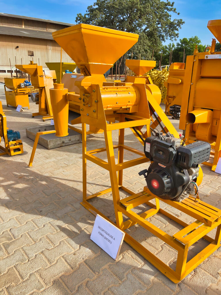 DECORTIQUEUSE A FONIO